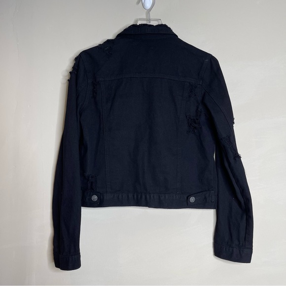 Almost Famous Distressed Denim Jacket - Picture 6 of 11
